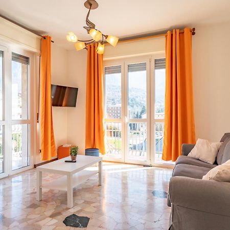 Spacious Apartment With Panoramic Views In Lecco Exterior foto
